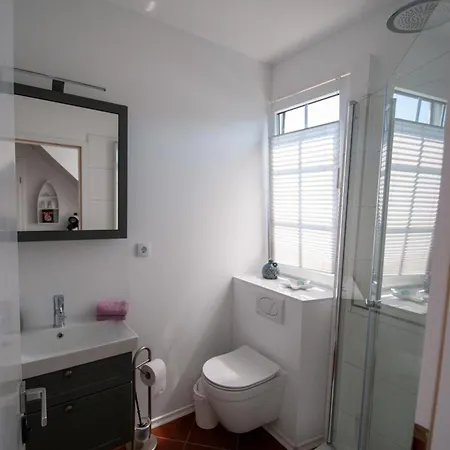Hartmann Apartment *